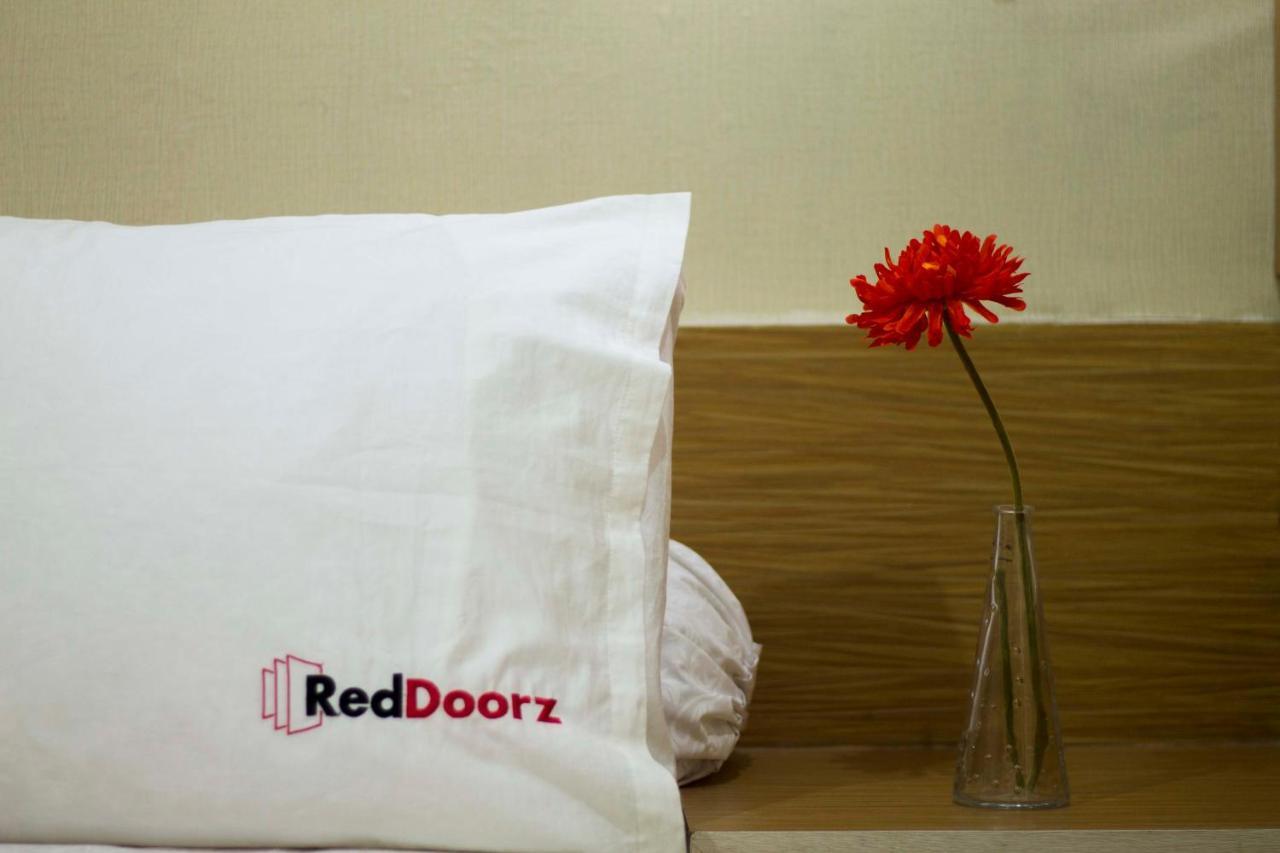 Reddoorz Plus @ Maguwo Kalasan Quarto foto